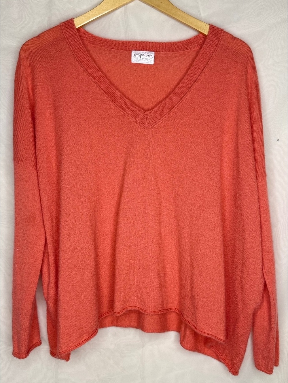 100% Cashmere Coral Cropped V-Neck Slouchy Sweater Small